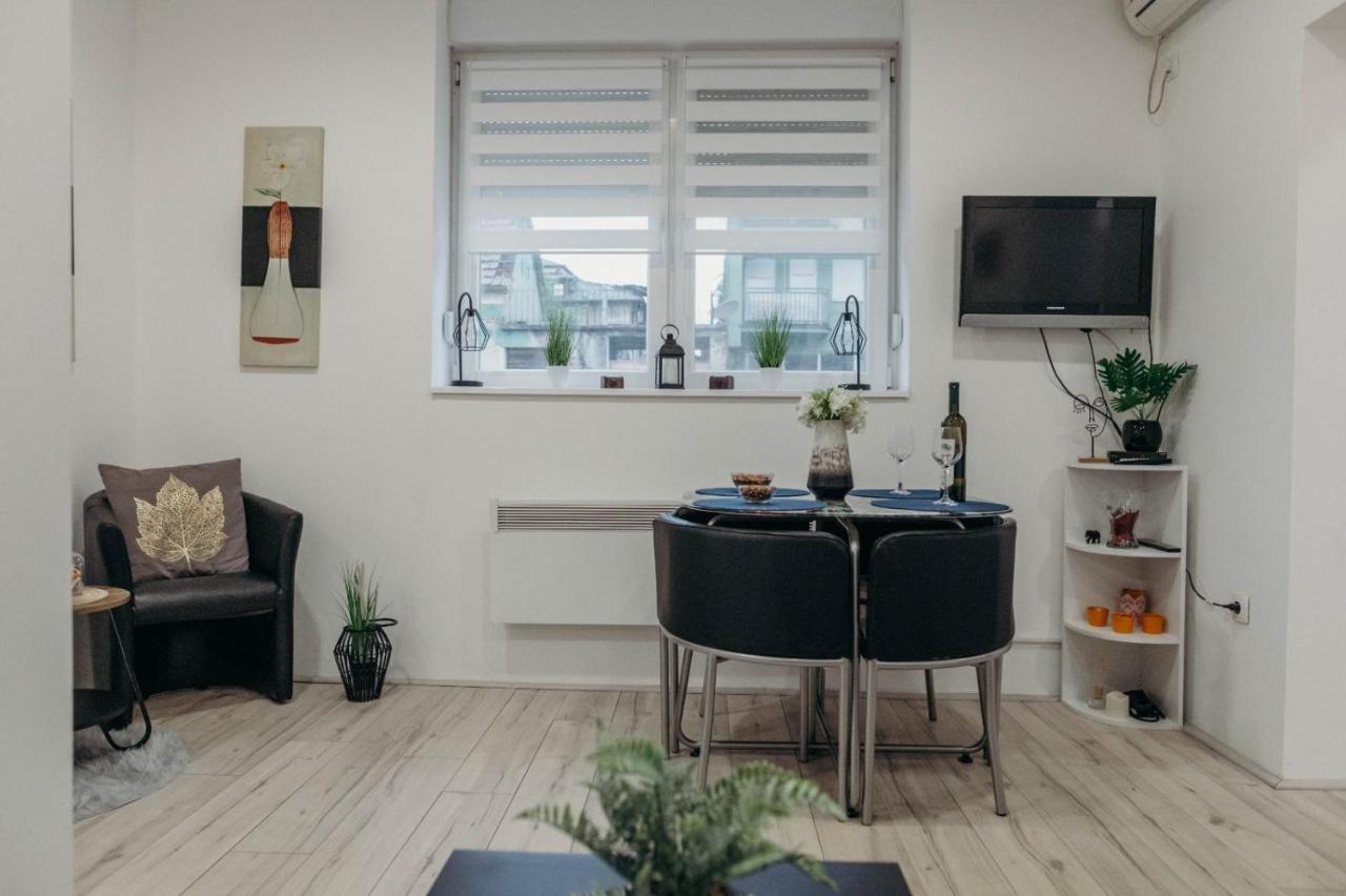 Ferienwohnung Holy Ðakovo Exterior foto